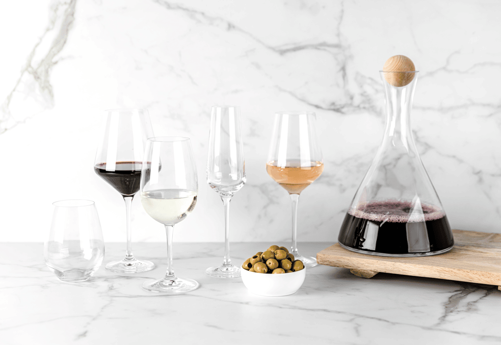 The Difference Between A Decanter and A Carafe